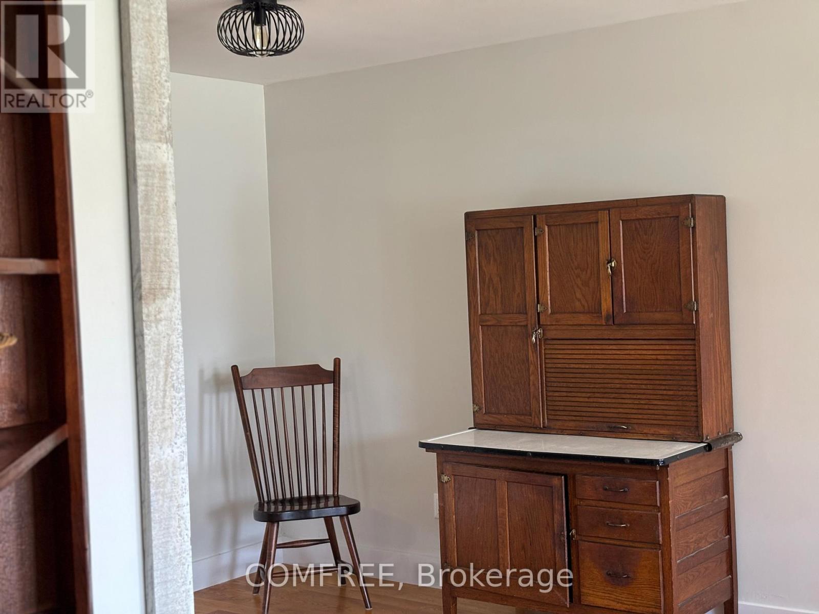 25 Mcgregor Court, Southgate, Ontario  N0C 1B0 - Photo 8 - X12379056