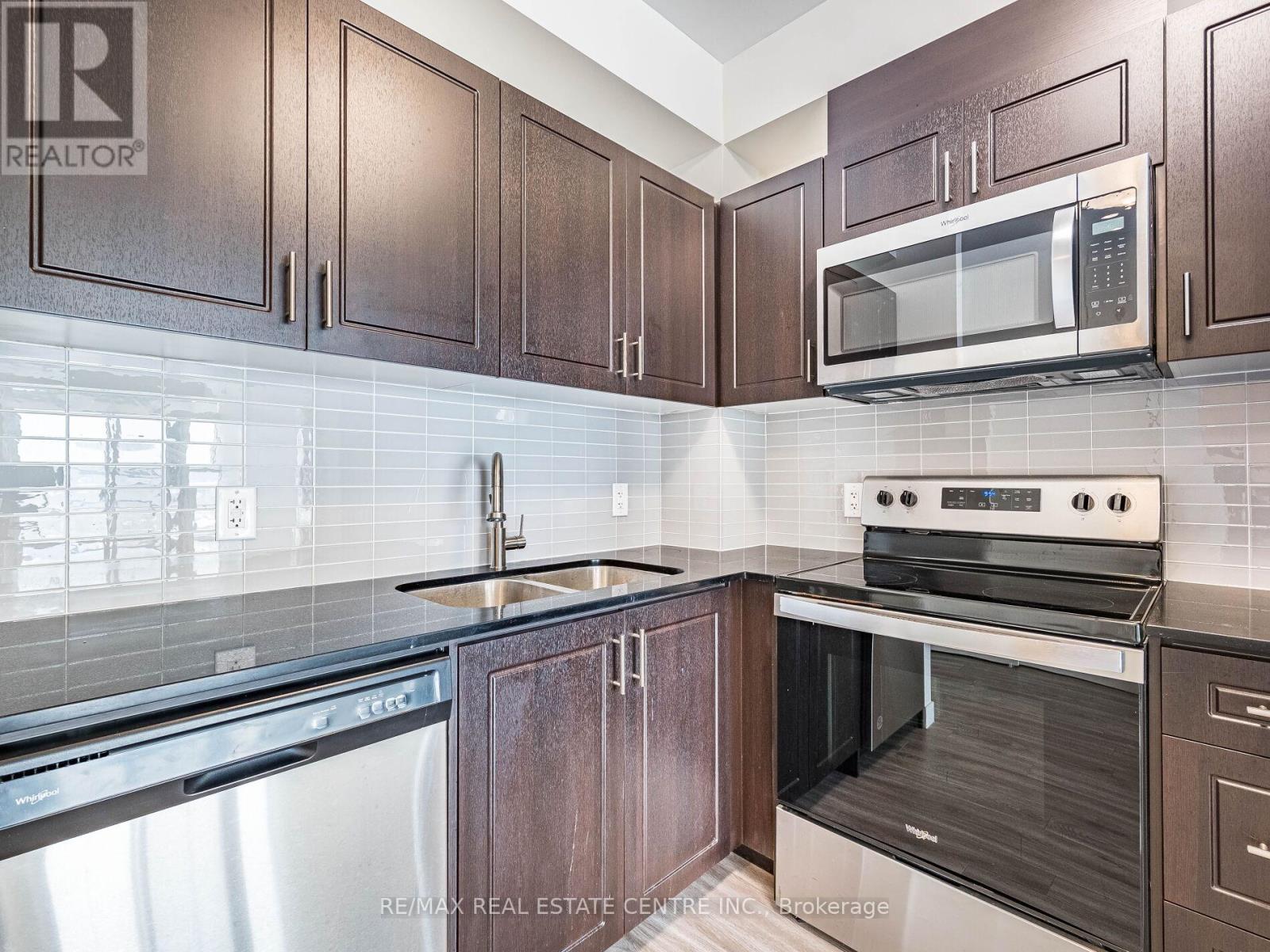 1007 - 128 King Street N, Waterloo, Ontario  N2J 2X9 - Photo 13 - X12745140