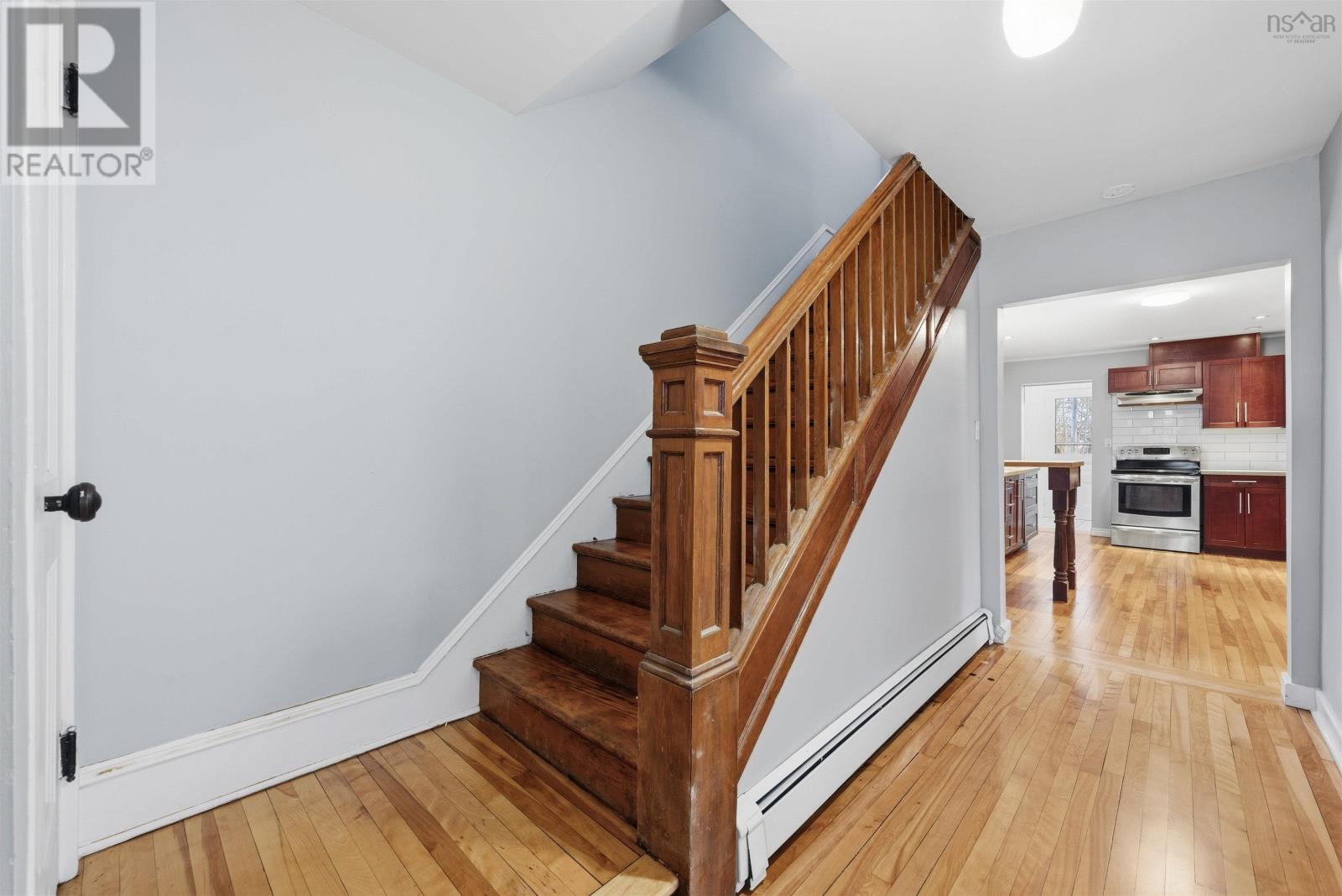 5240 Russell Street, Halifax, Nova Scotia  B3K 1W6 - Photo 2 - 202529034