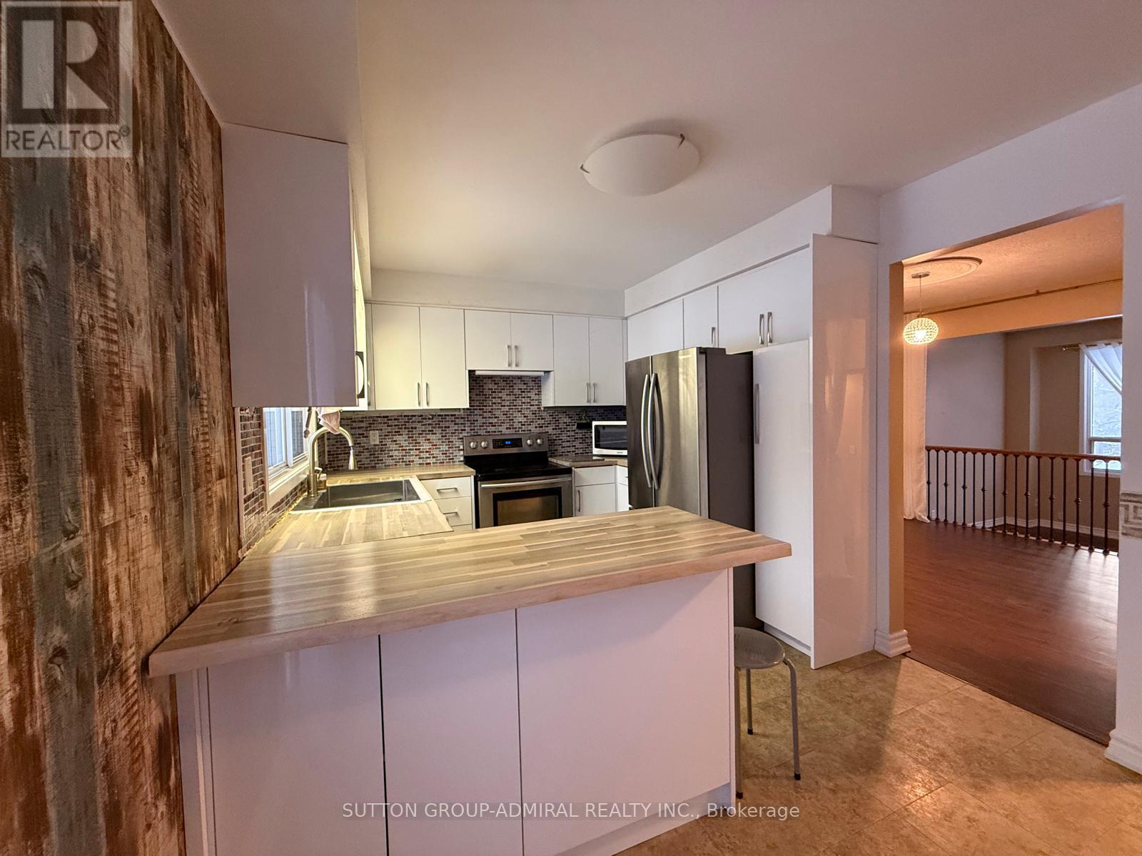 94 - 82 Henderson Drive, Aurora (Aurora Highlands), Ontario  L4G 3M3 - Photo 18 - N12650156