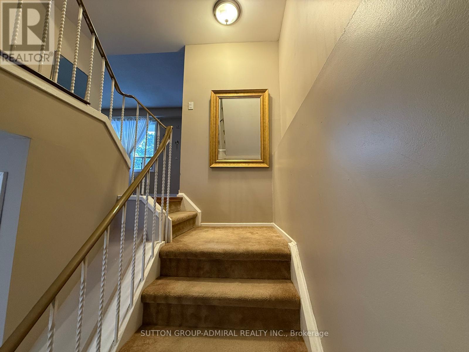 94 - 82 Henderson Drive, Aurora (Aurora Highlands), Ontario  L4G 3M3 - Photo 6 - N12650156