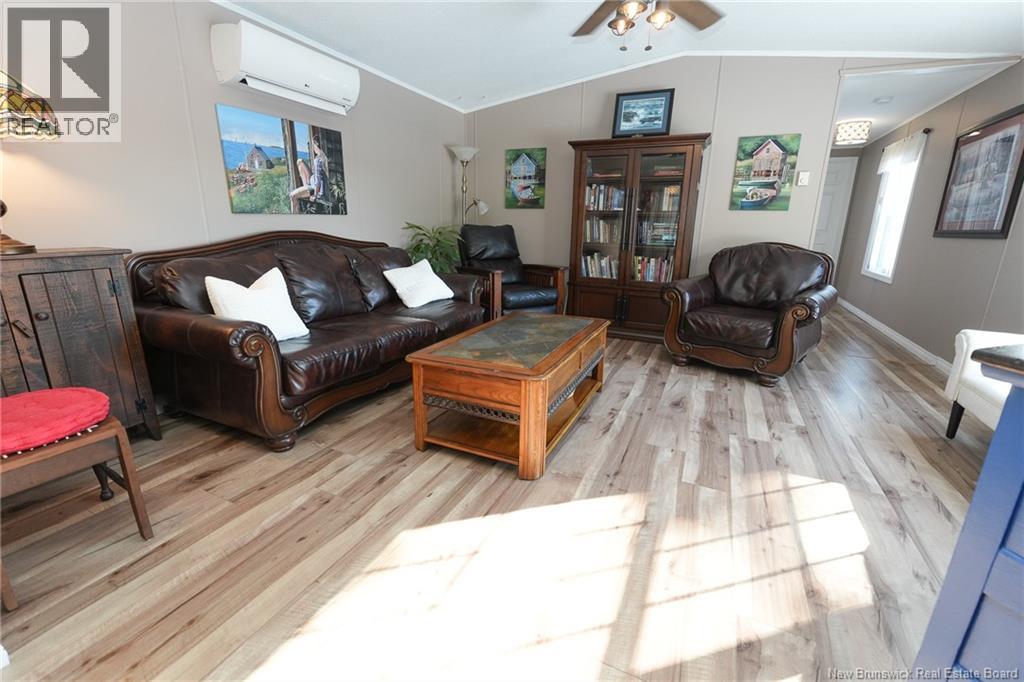 12 Bayview Drive, Dufferin, New Brunswick  E3L 3R9 - Photo 18 - NB134064