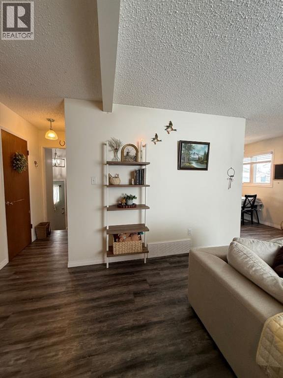 5808 47th Street, High Prairie, Alberta  T0G 1E0 - Photo 6 - A2287617