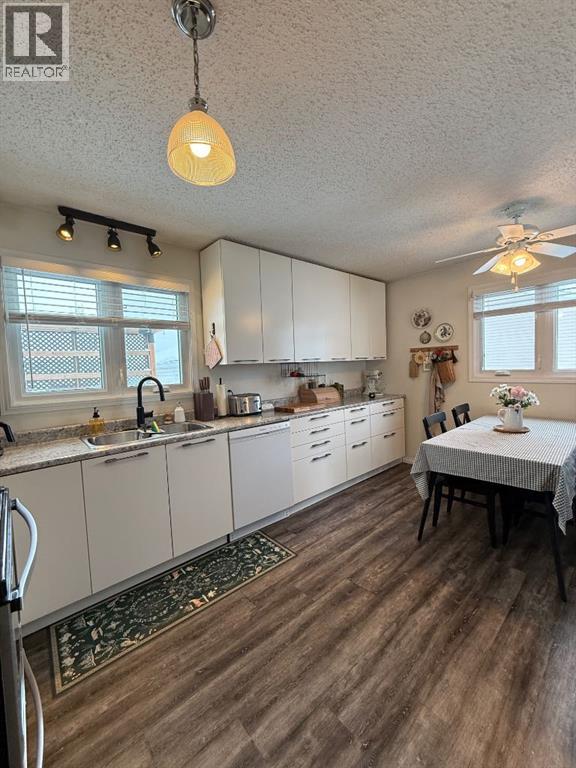 5808 47th Street, High Prairie, Alberta  T0G 1E0 - Photo 11 - A2287617