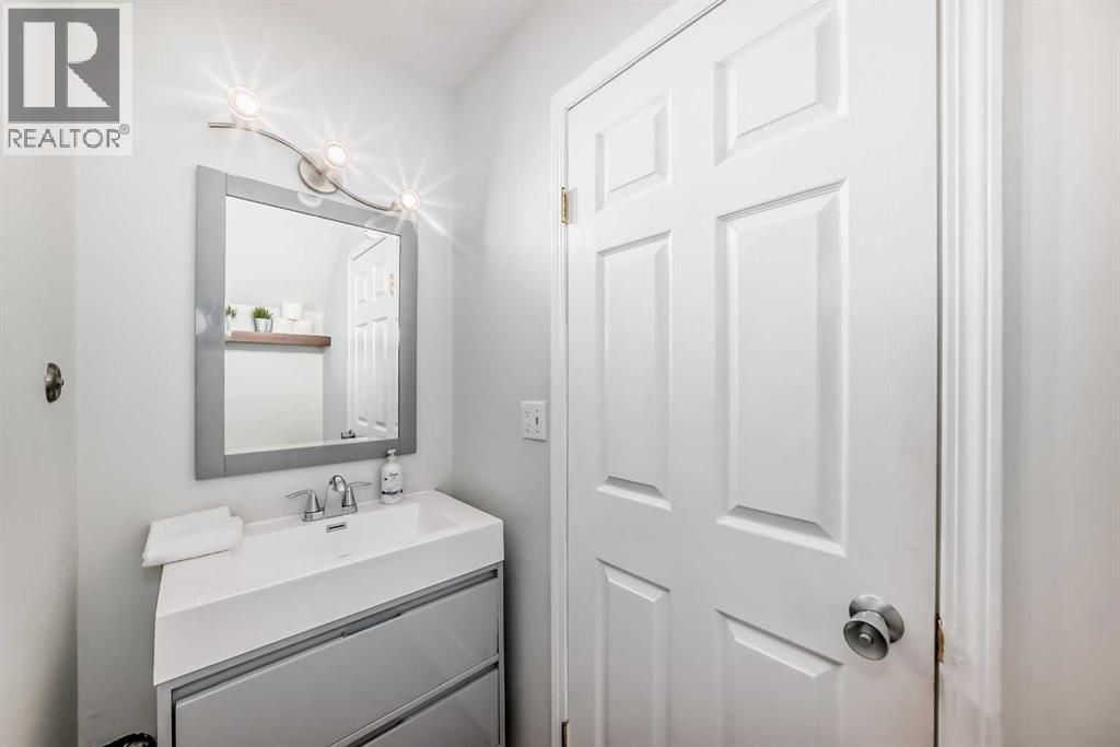 108, 1000 Harvie Heights Road, Harvie Heights, Alberta T1W 2W2 - Photo 20 - A2272804