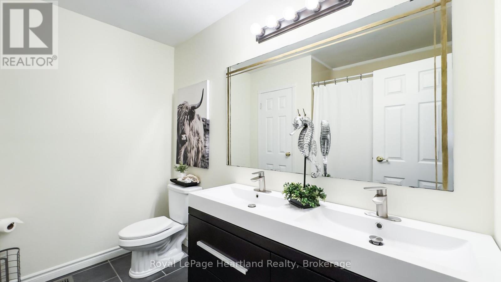 216 Shadywood Crescent, Huron-Kinloss, Ontario  N2Z 2X3 - Photo 23 - X12819146