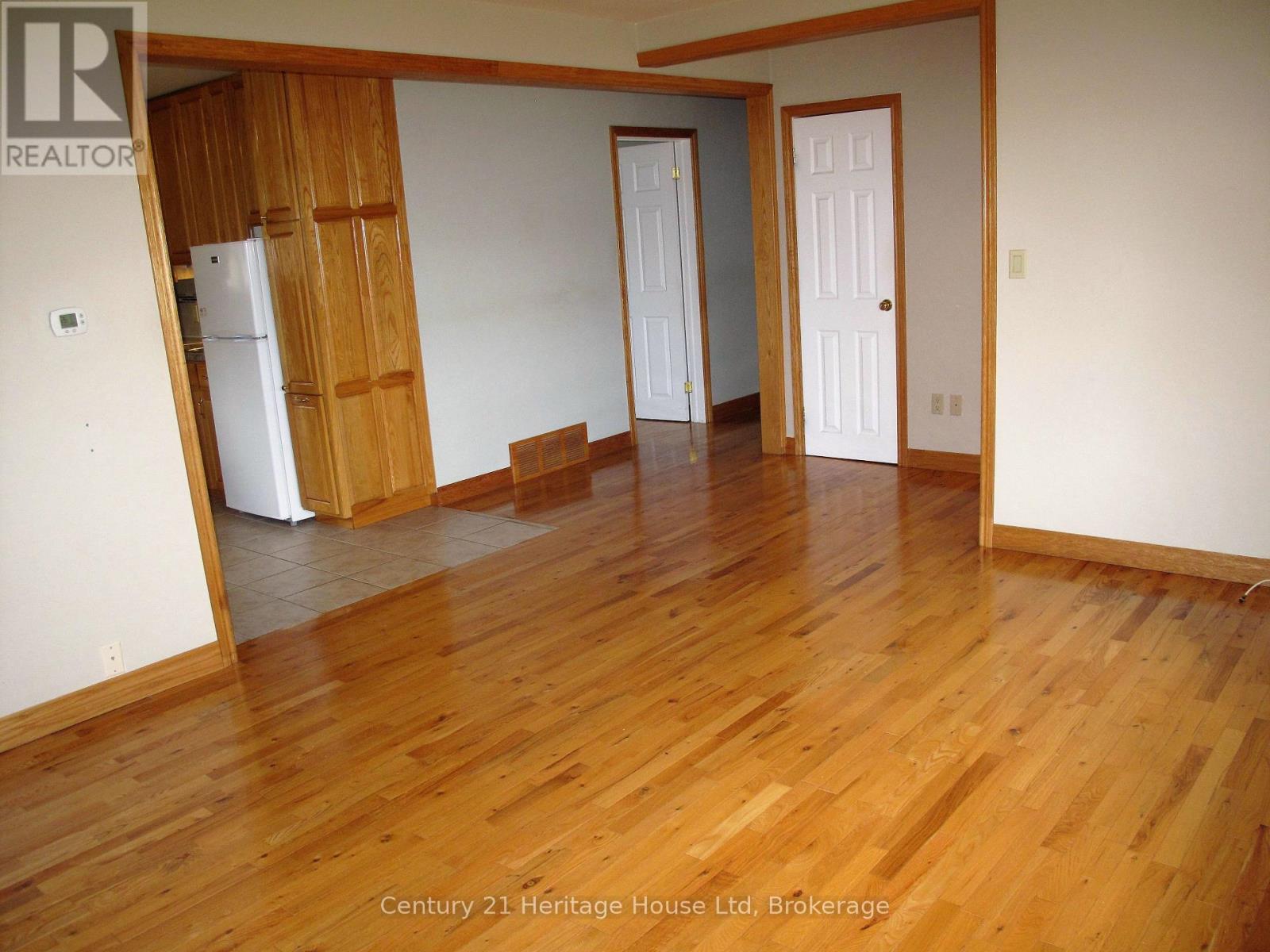 22 Louisa Drive, Guelph, Ontario  N1E 4T5 - Photo 12 - X12819204