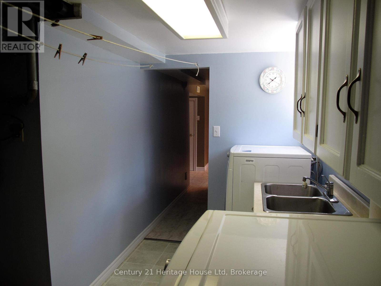 22 Louisa Drive, Guelph, Ontario  N1E 4T5 - Photo 29 - X12819204