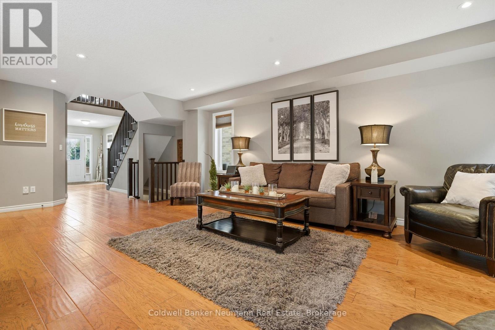 116 Sammon Drive, Guelph/eramosa, Ontario  N0B 2K0 - Photo 5 - X12819314