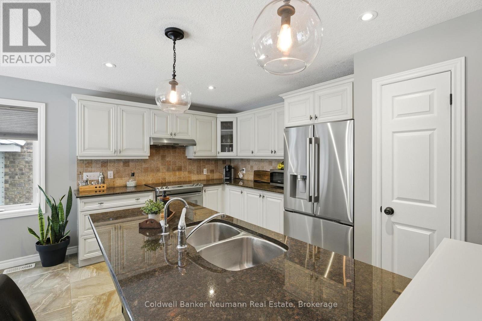 116 Sammon Drive, Guelph/eramosa, Ontario  N0B 2K0 - Photo 7 - X12819314