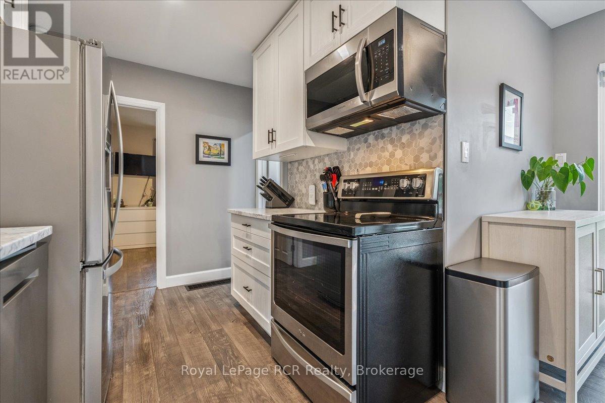 224 Finden Street, Georgian Bluffs, Ontario  N4K 6V5 - Photo 18 - X12819324