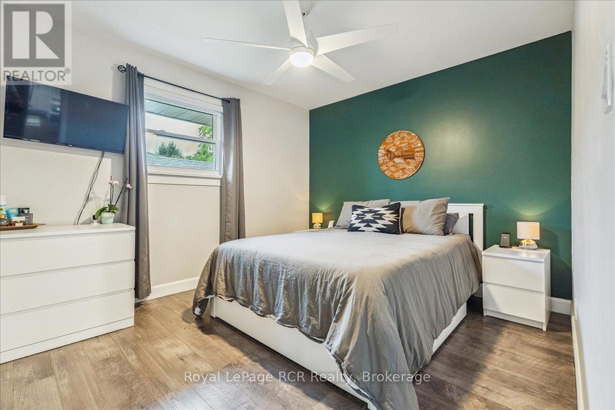 224 Finden Street, Georgian Bluffs, Ontario  N4K 6V5 - Photo 22 - X12819324