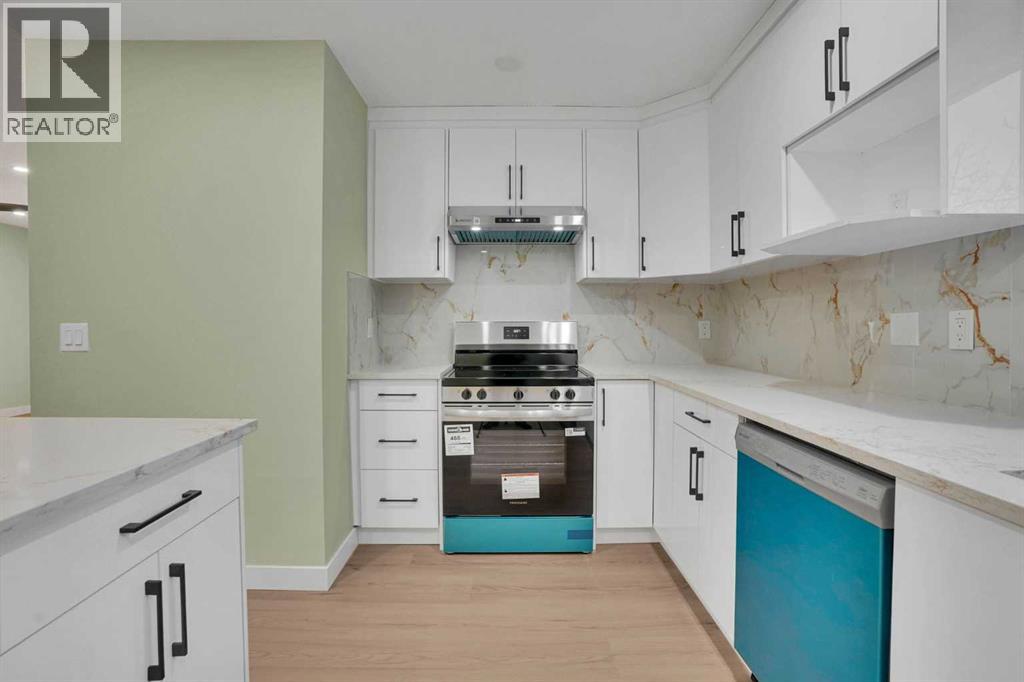 3908 49 Street Ne, Calgary, Alberta  T1Y 2A6 - Photo 14 - A2278356