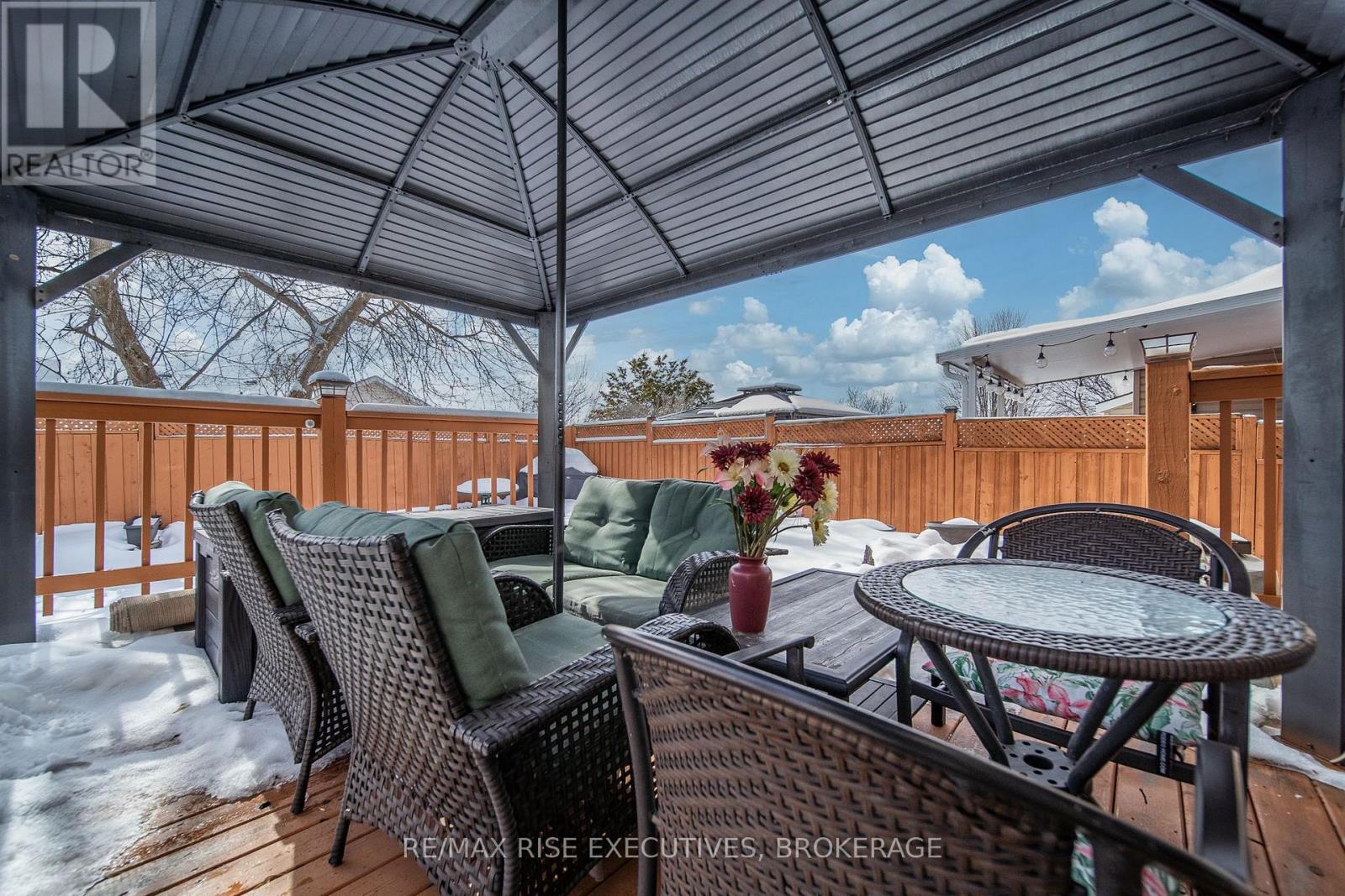 402 Cavendish Crescent, Kingston (City Northwest), Ontario  K7P 3E3 - Photo 42 - X12819238