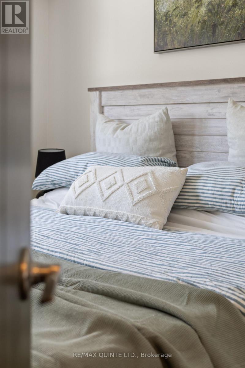 20 Taylor Drive, Prince Edward County (Ameliasburg Ward), Ontario  K8N 4Z7 - Photo 28 - X12819260