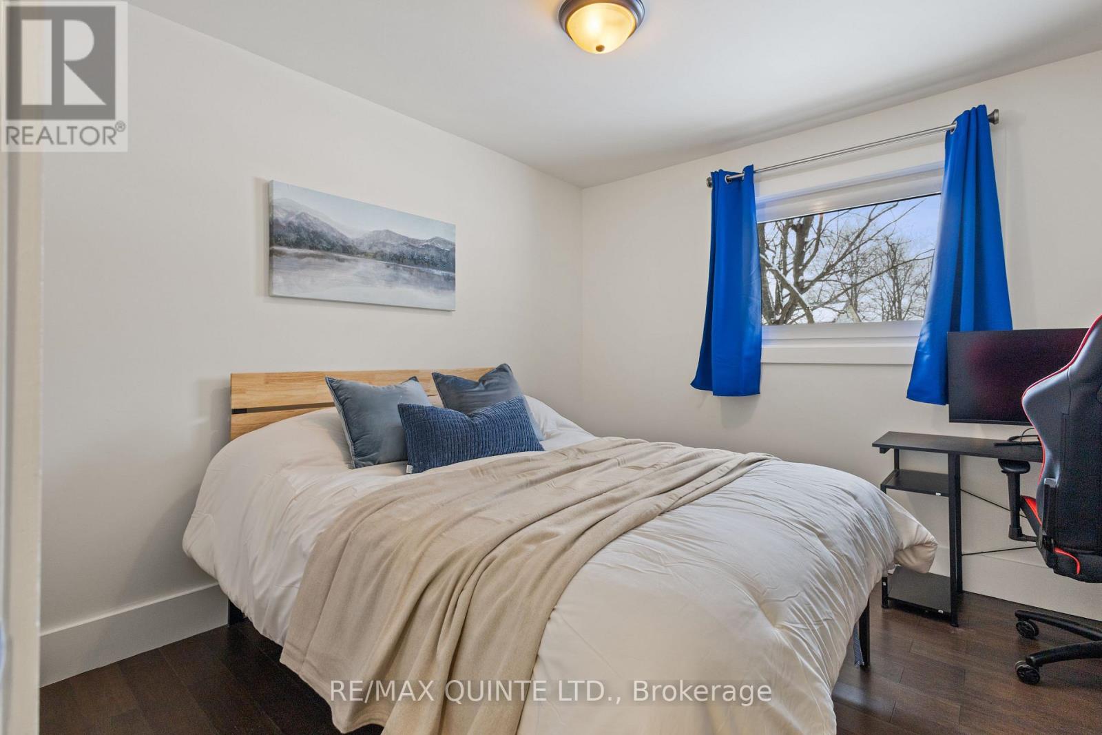 20 Taylor Drive, Prince Edward County (Ameliasburg Ward), Ontario  K8N 4Z7 - Photo 30 - X12819260