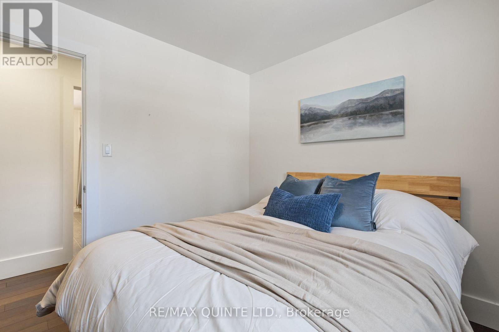 20 Taylor Drive, Prince Edward County (Ameliasburg Ward), Ontario  K8N 4Z7 - Photo 31 - X12819260