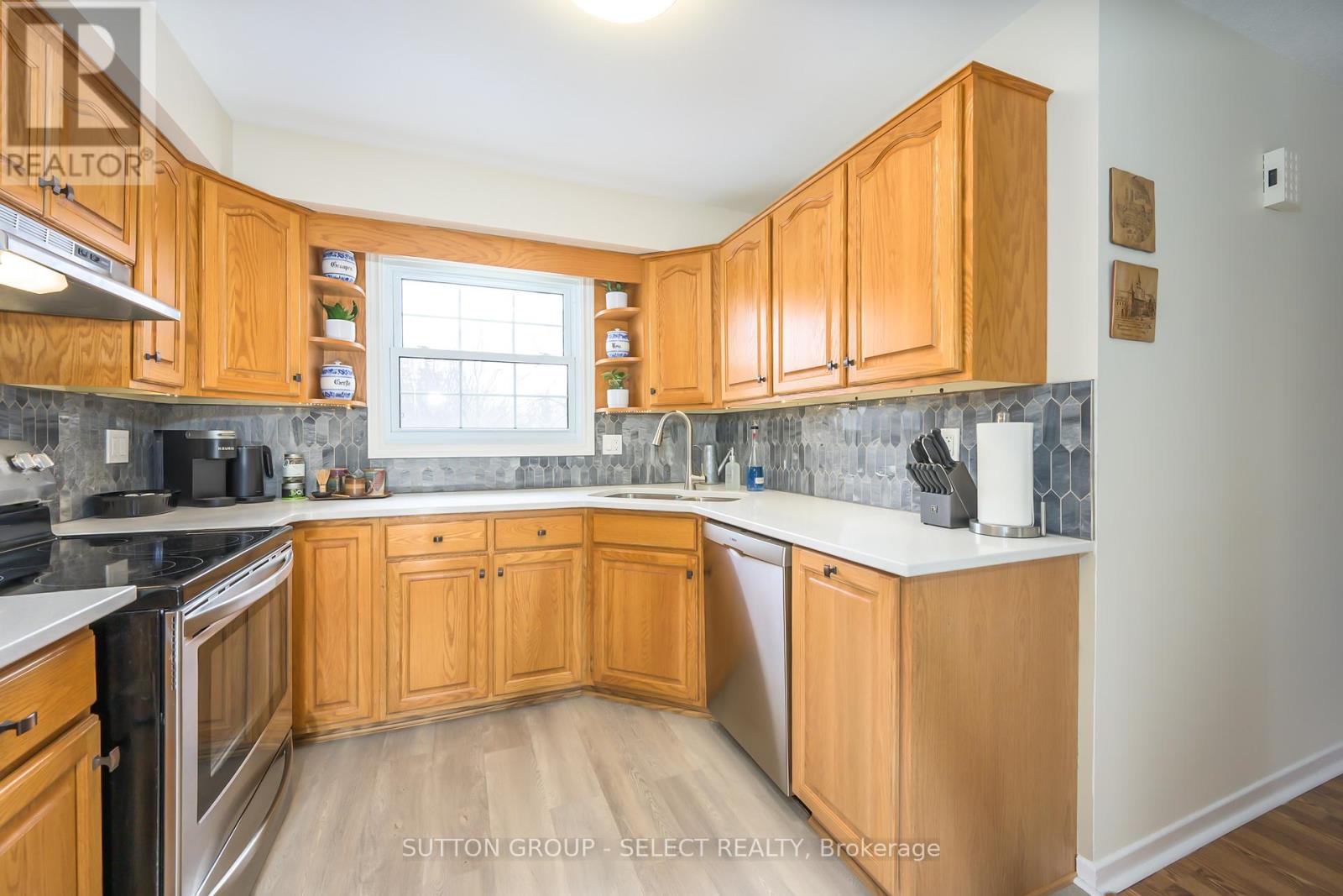 40 - 900 Pond View Road, London South, Ontario  N5Z 4L7 - Photo 12 - X12819130