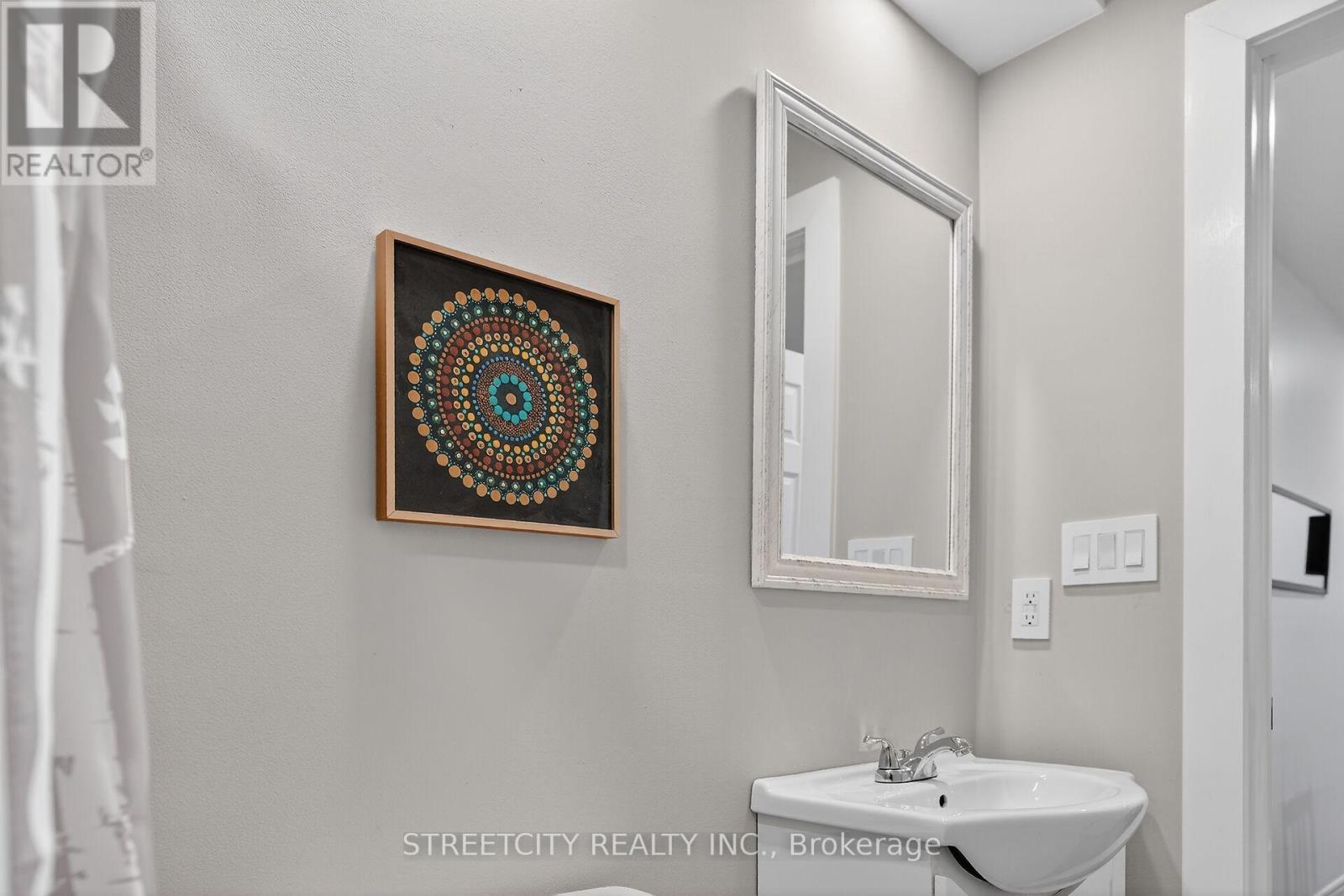 647 Blackacres Boulevard, London North, Ontario  N6G 0V2 - Photo 30 - X12819184