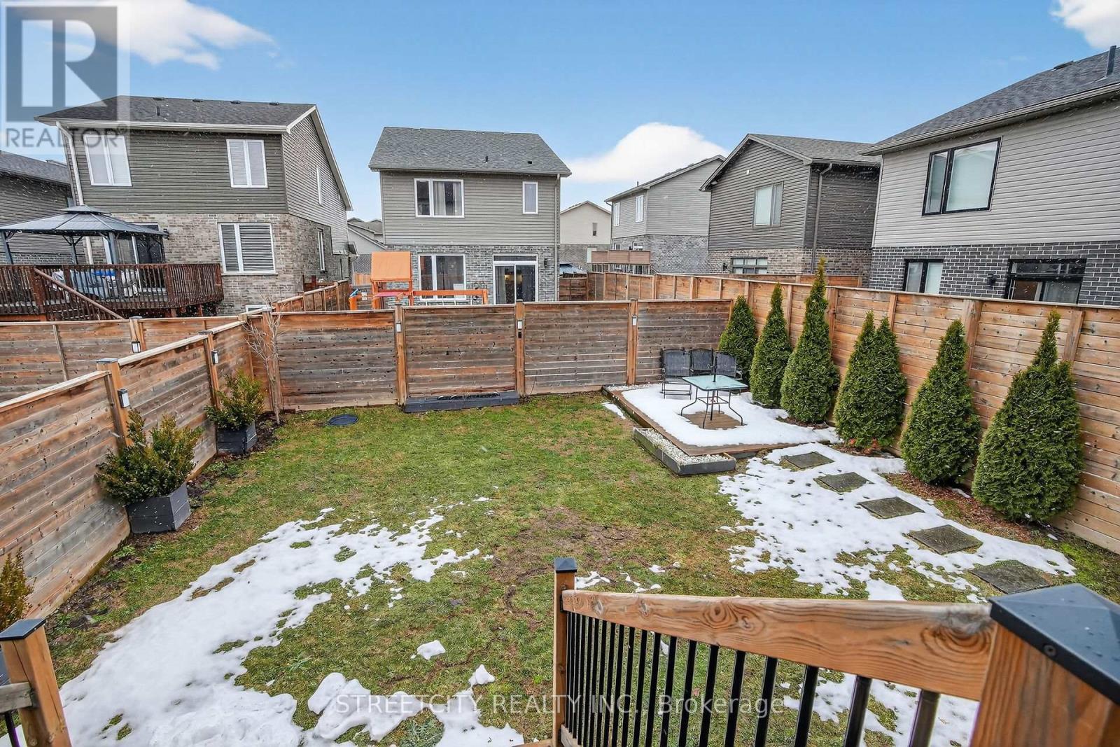 647 Blackacres Boulevard, London North, Ontario  N6G 0V2 - Photo 35 - X12819184