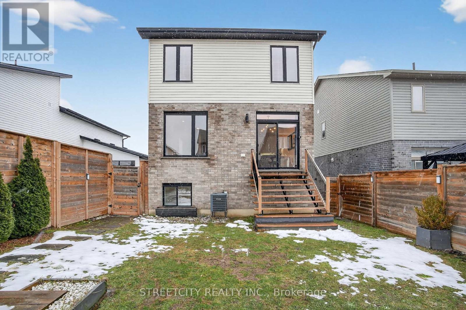 647 Blackacres Boulevard, London North, Ontario  N6G 0V2 - Photo 38 - X12819184