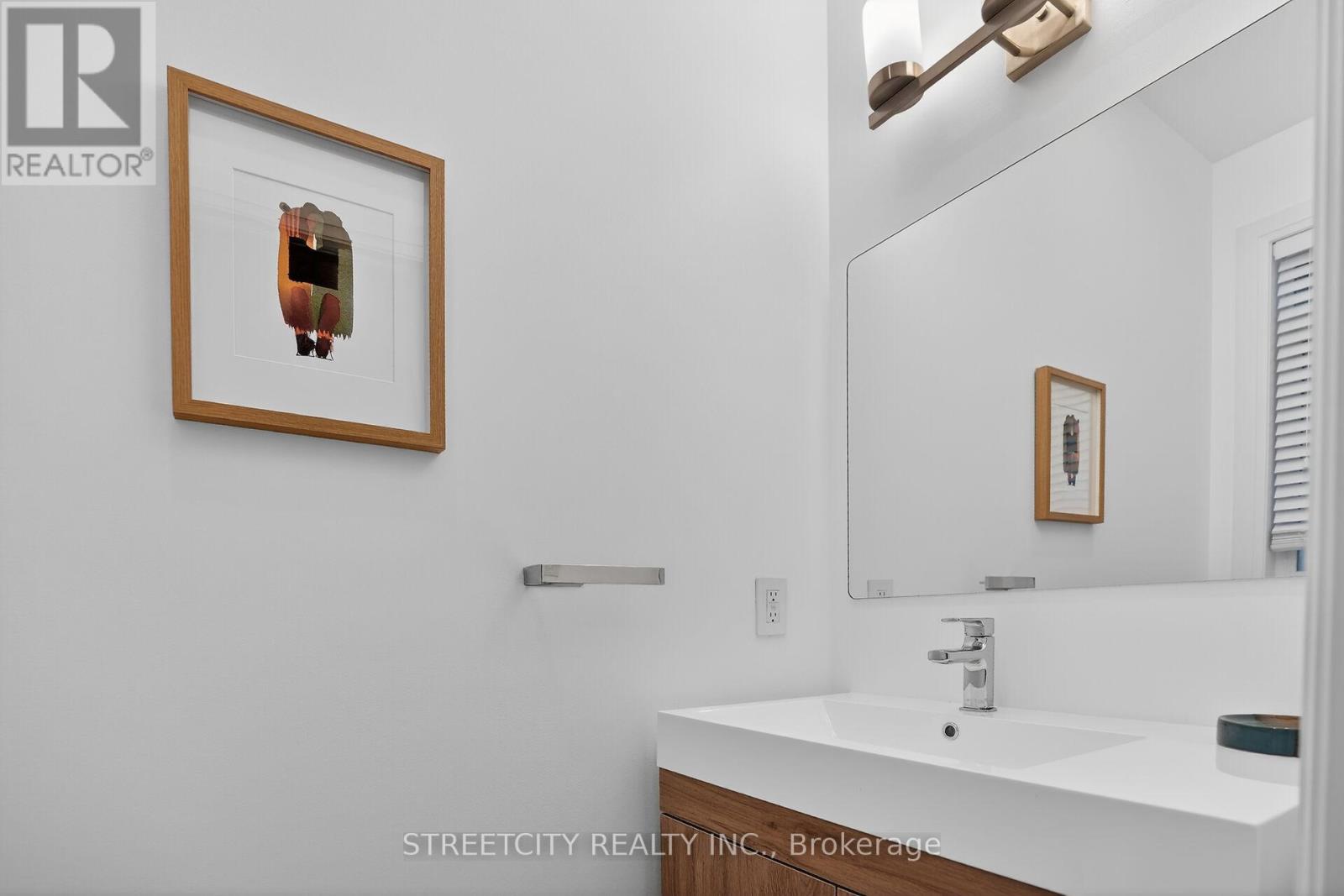 647 Blackacres Boulevard, London North, Ontario  N6G 0V2 - Photo 6 - X12819184