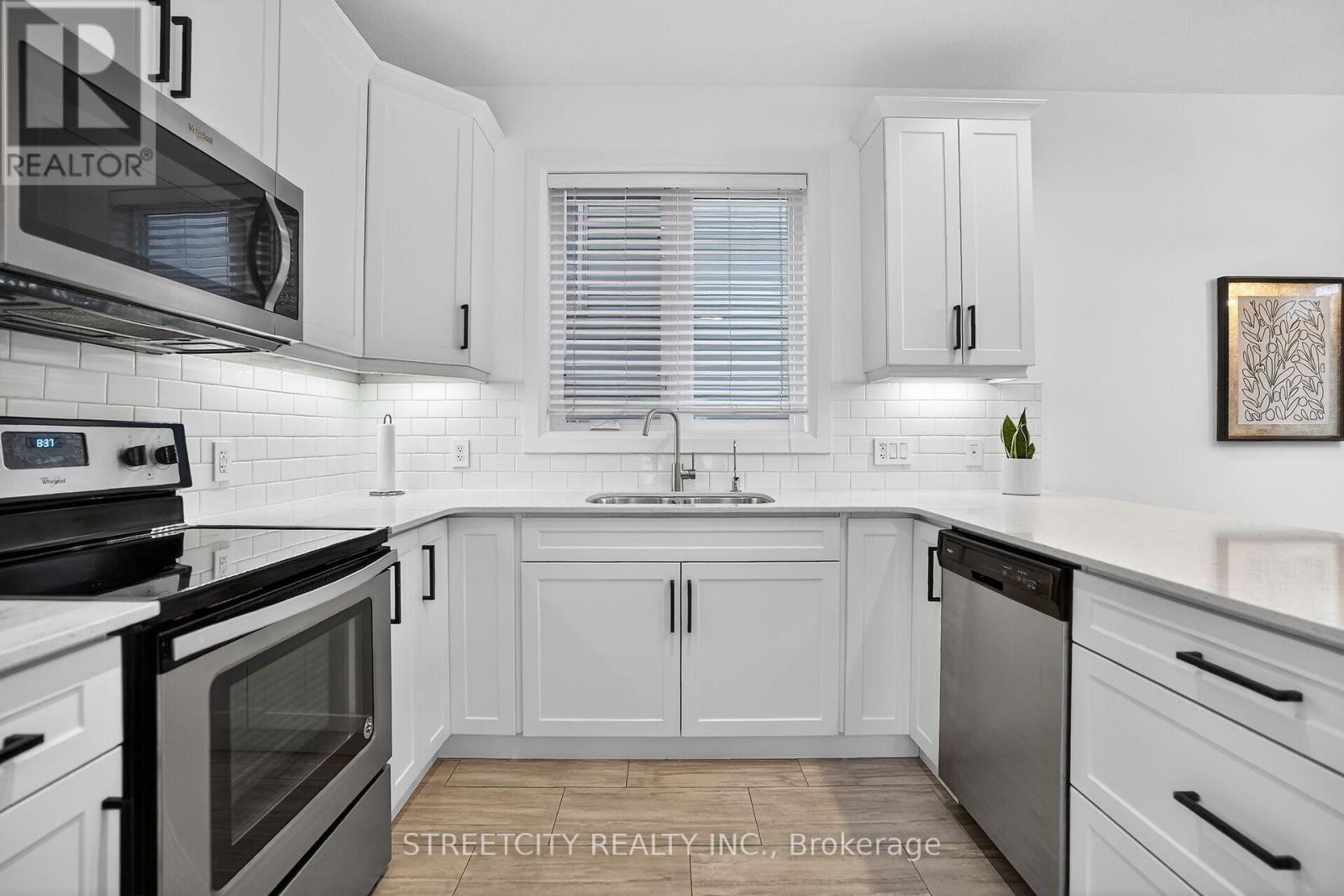 647 Blackacres Boulevard, London North, Ontario  N6G 0V2 - Photo 9 - X12819184