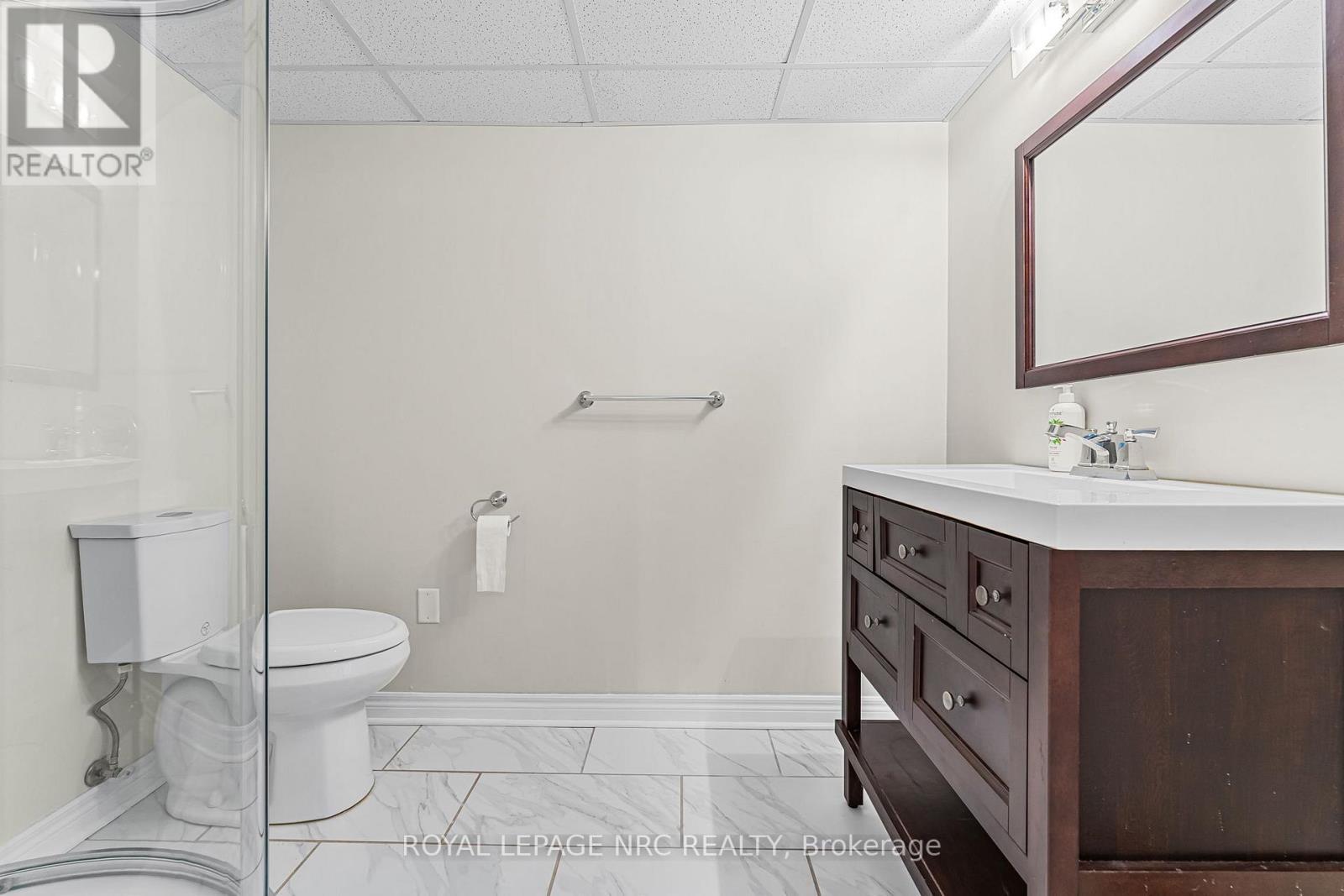 79 Sunrise Court, Fort Erie, Ontario  L0S 1N0 - Photo 29 - X12371672