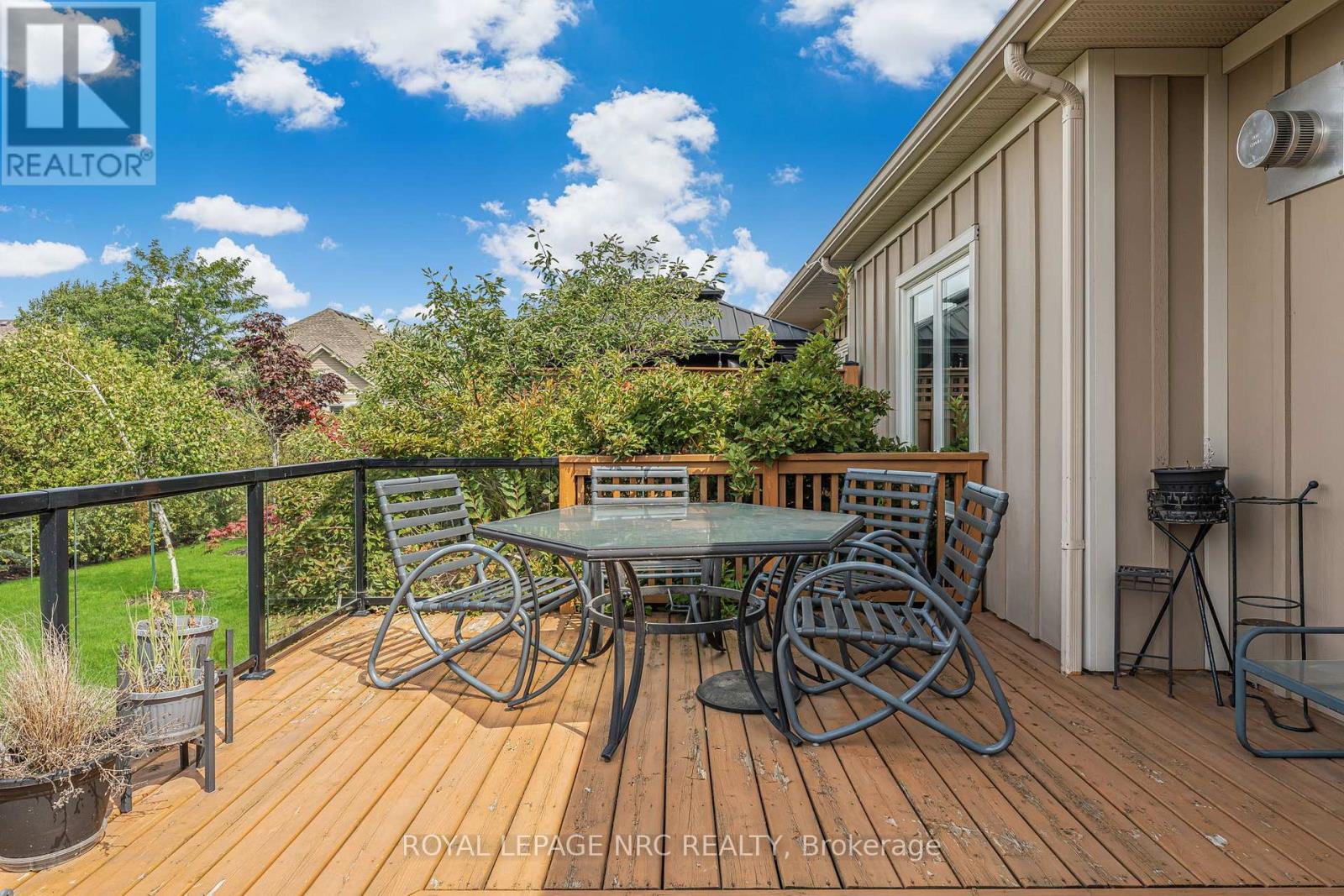 79 Sunrise Court, Fort Erie, Ontario  L0S 1N0 - Photo 34 - X12371672