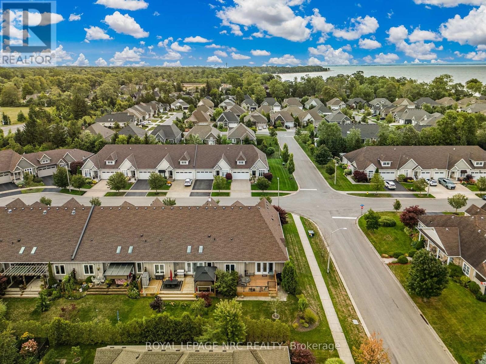 79 Sunrise Court, Fort Erie, Ontario  L0S 1N0 - Photo 36 - X12371672