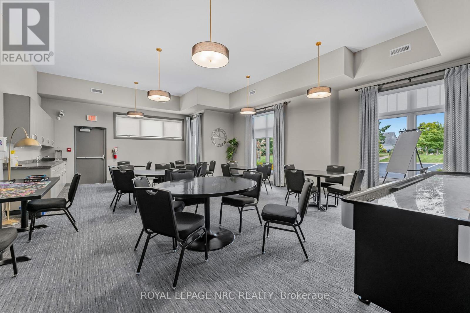 79 Sunrise Court, Fort Erie, Ontario  L0S 1N0 - Photo 45 - X12371672