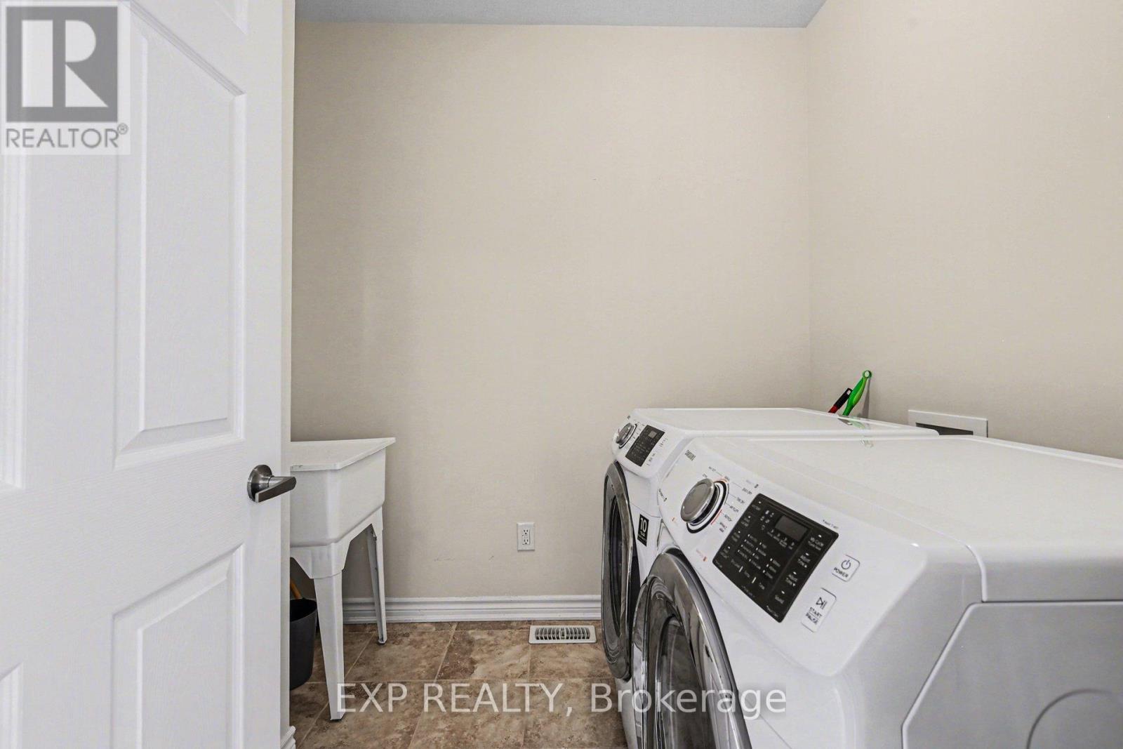 90 Switch Grass Crescent, Ottawa, Ontario  K2J 5Z3 - Photo 25 - X12819118