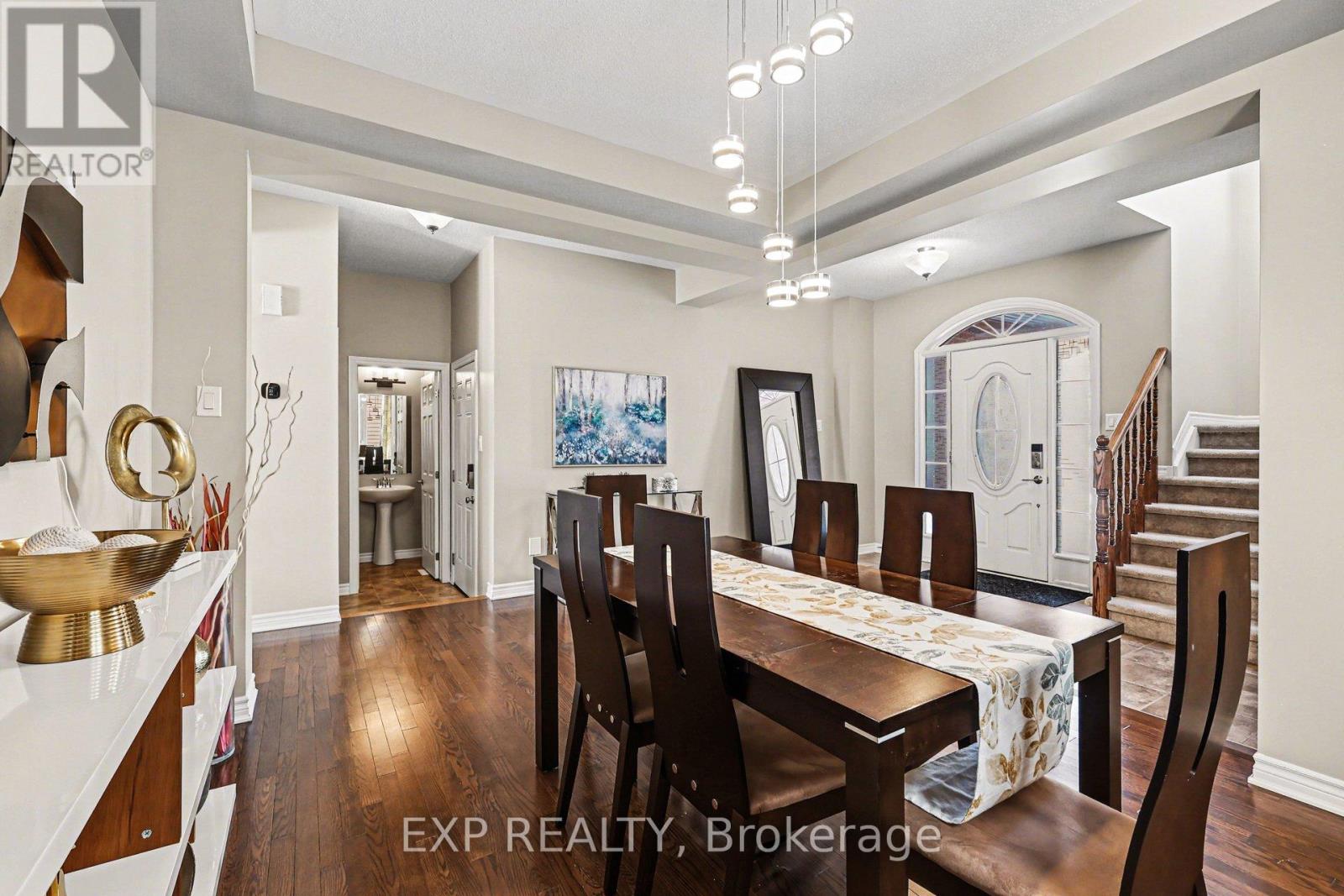 90 Switch Grass Crescent, Ottawa, Ontario  K2J 5Z3 - Photo 3 - X12819118