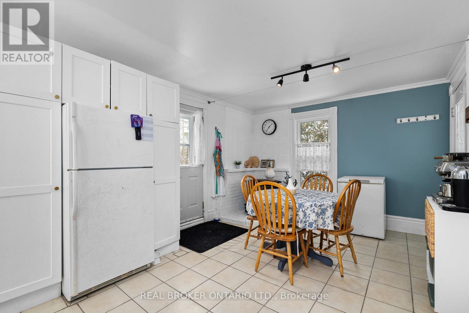 12388 County  18 Road, South Dundas, Ontario  K0C 2H0 - Photo 17 - X12819220