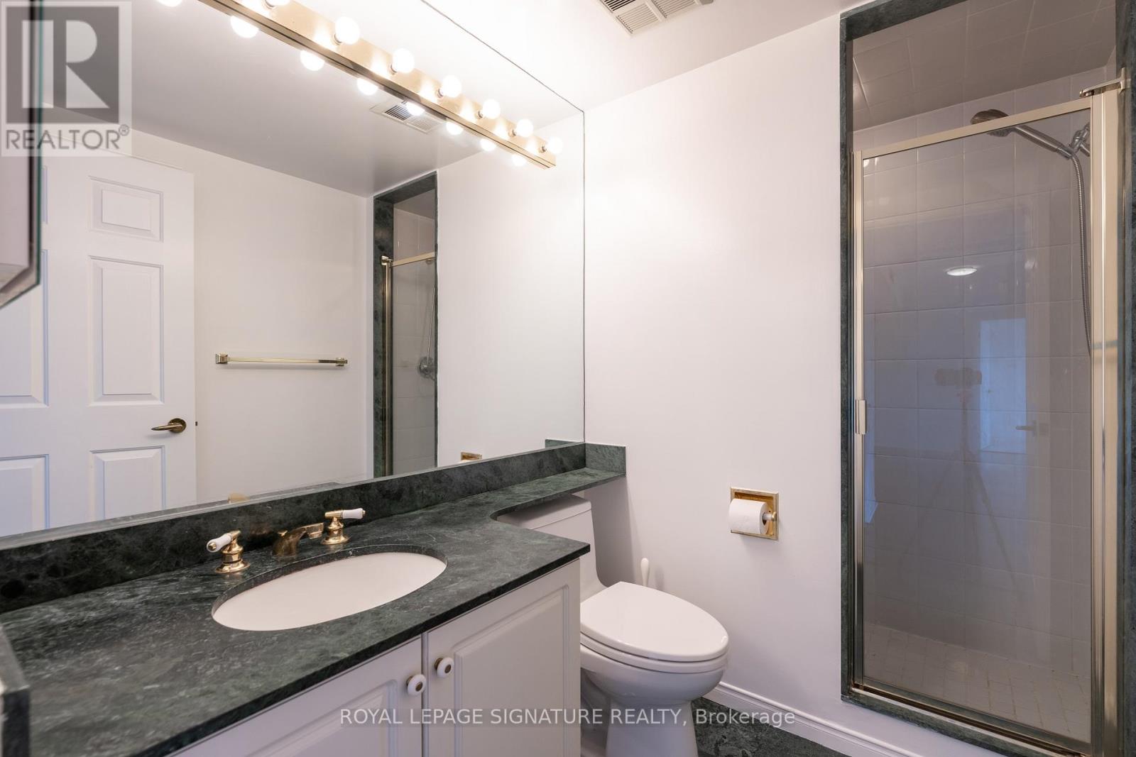 401 - 1818 Bayview Avenue, Toronto, Ontario  M4G 4G6 - Photo 9 - C12819086