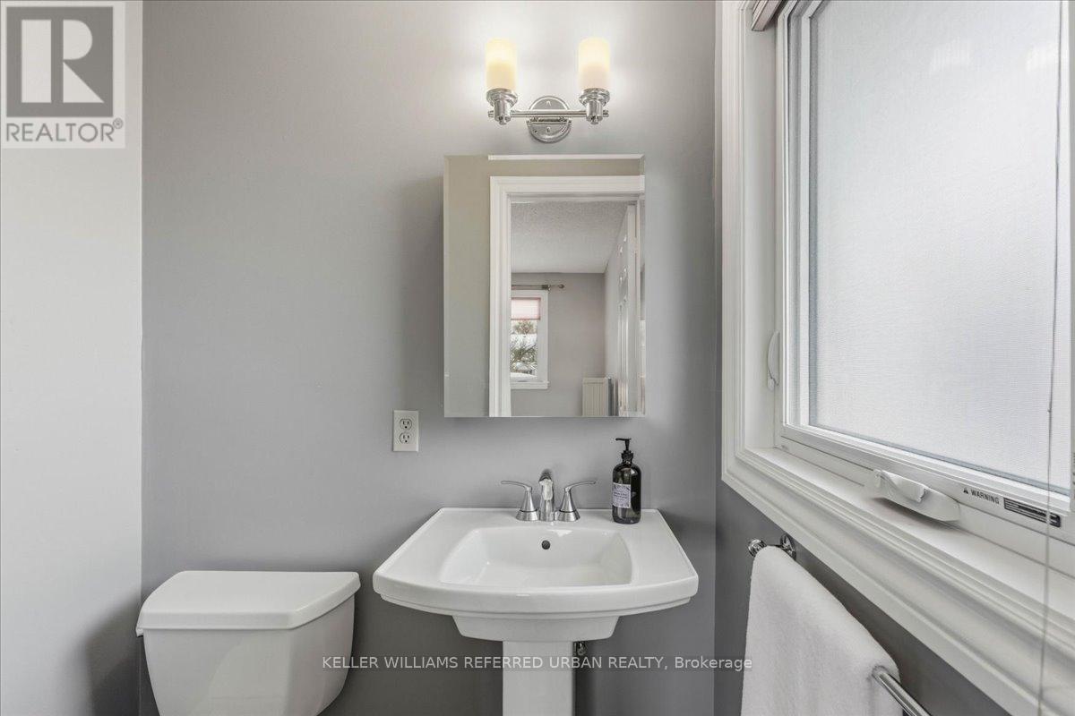 209 Ellerslie Avenue, Toronto, Ontario  M2N 1Y3 - Photo 32 - C12819178