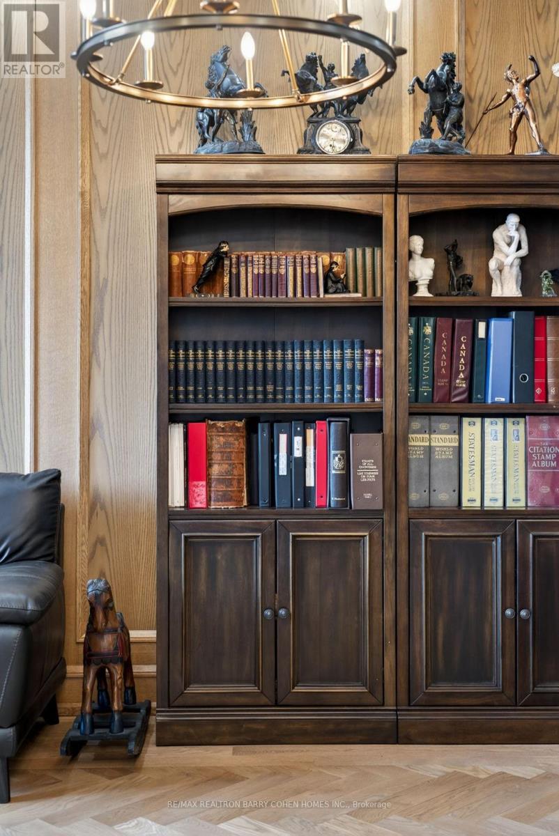 118 Laurentide Drive, Toronto (Parkwoods-Donalda), Ontario  M3A 3E5 - Photo 17 - C12819320