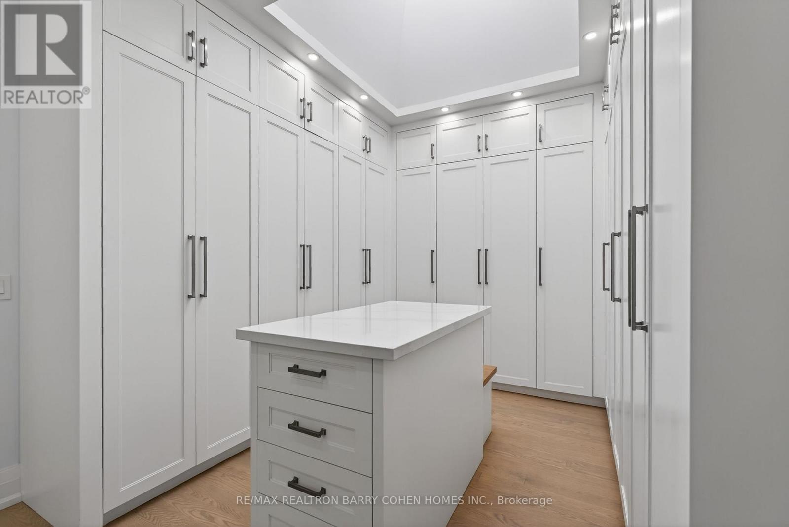 118 Laurentide Drive, Toronto (Parkwoods-Donalda), Ontario  M3A 3E5 - Photo 22 - C12819320