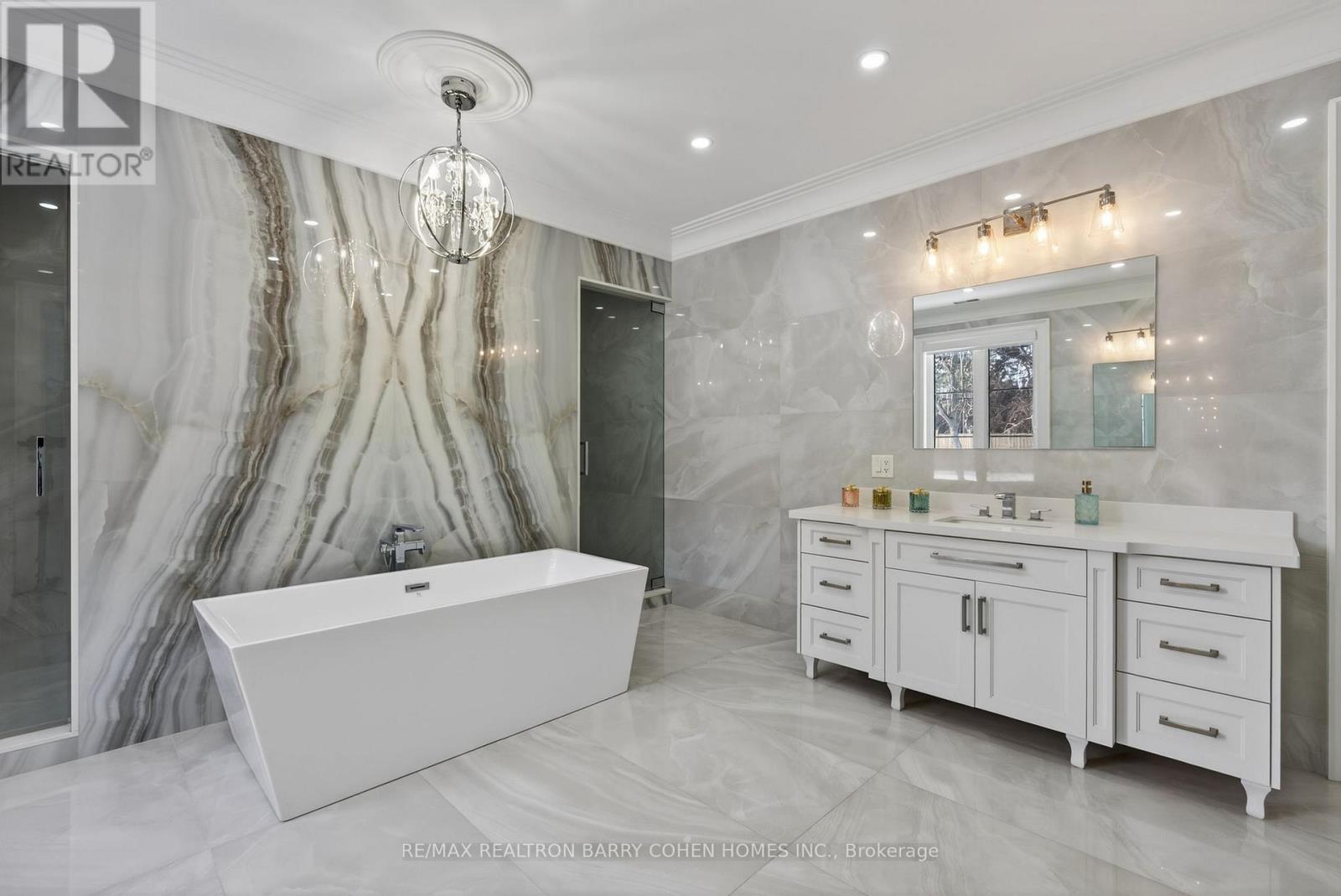 118 Laurentide Drive, Toronto (Parkwoods-Donalda), Ontario  M3A 3E5 - Photo 23 - C12819320