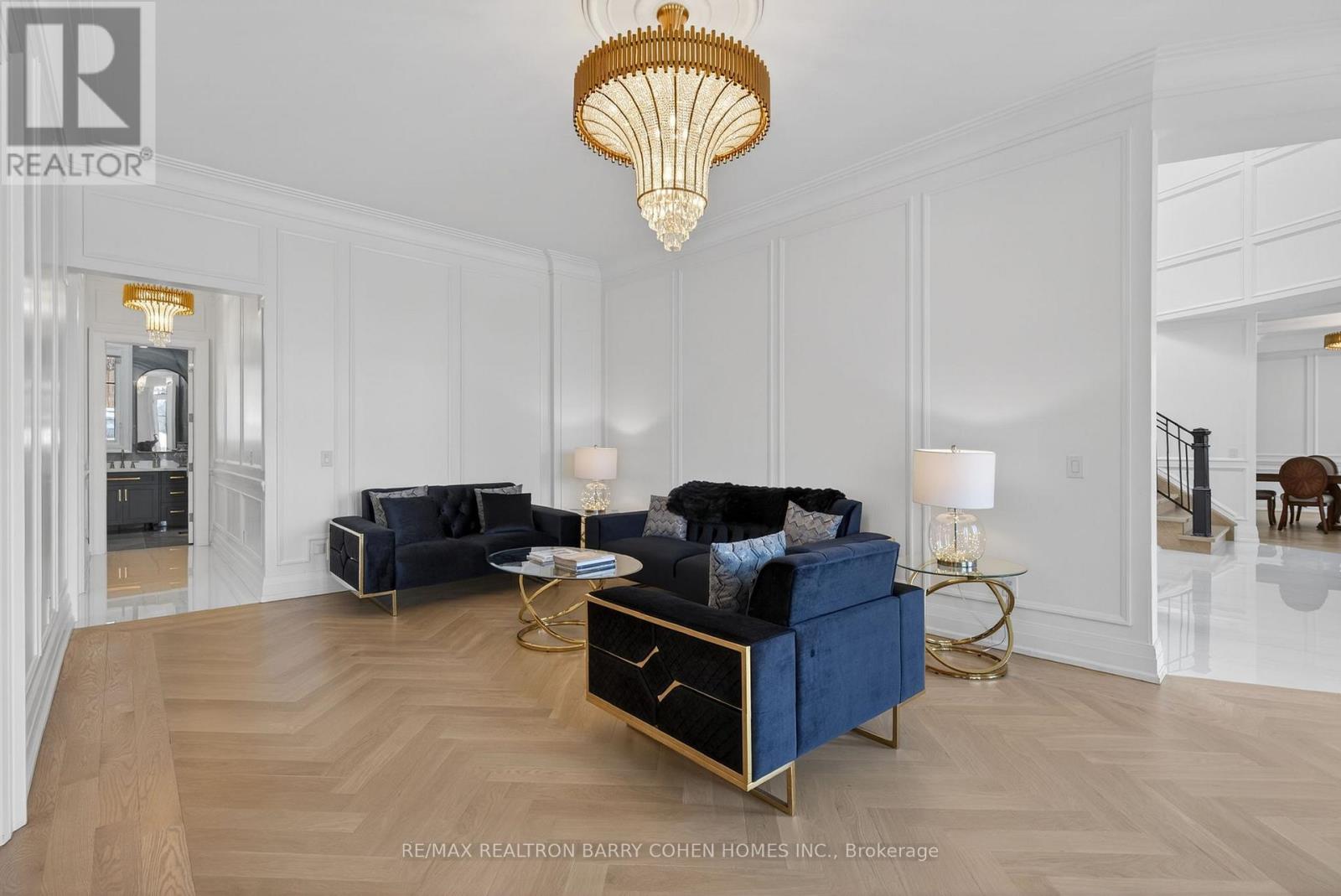 118 Laurentide Drive, Toronto (Parkwoods-Donalda), Ontario  M3A 3E5 - Photo 5 - C12819320