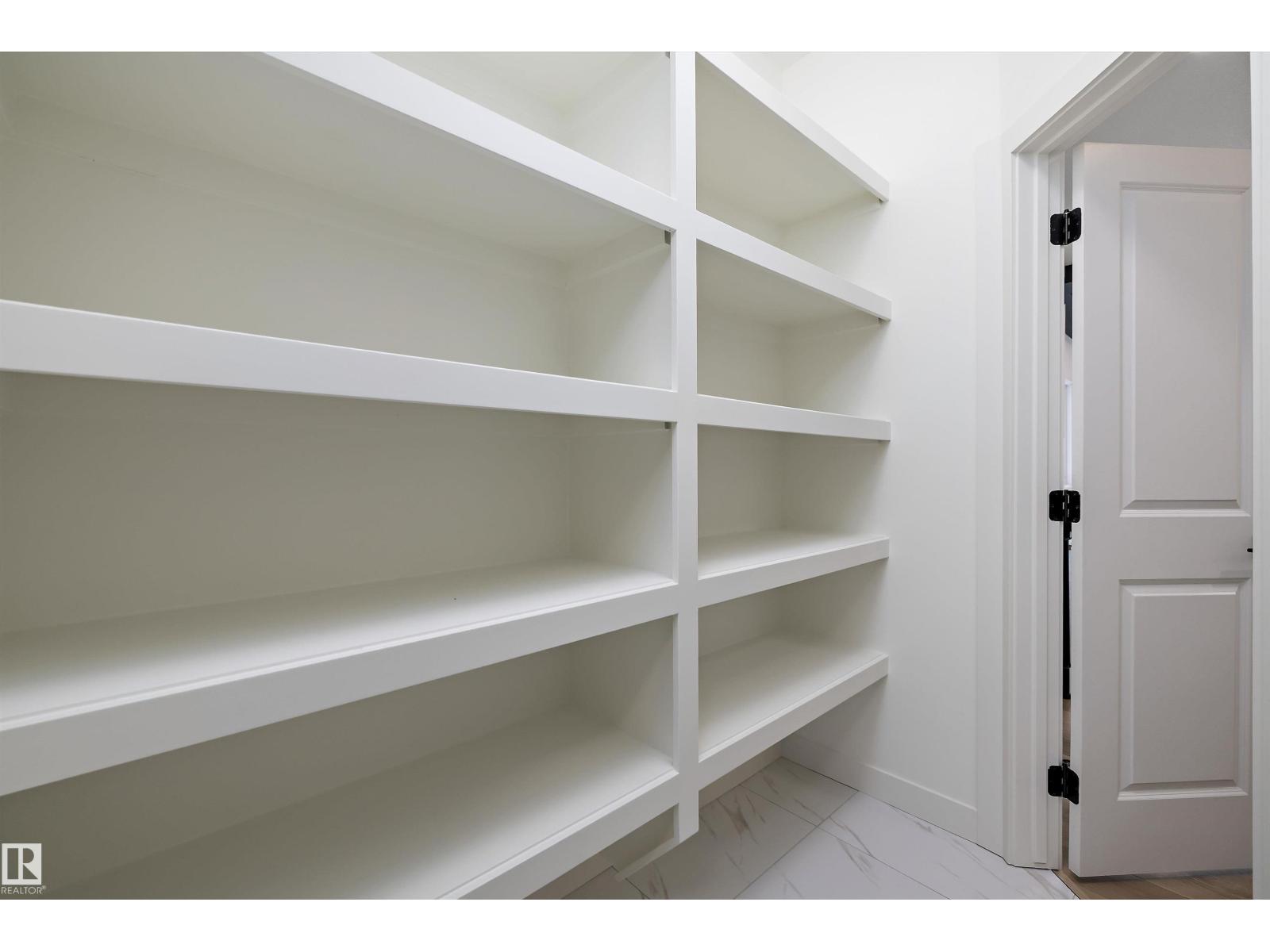 247 Edgemont Green Gr Nw Nw, Edmonton, Alberta  T6M 3J7 - Photo 8 - E4473456