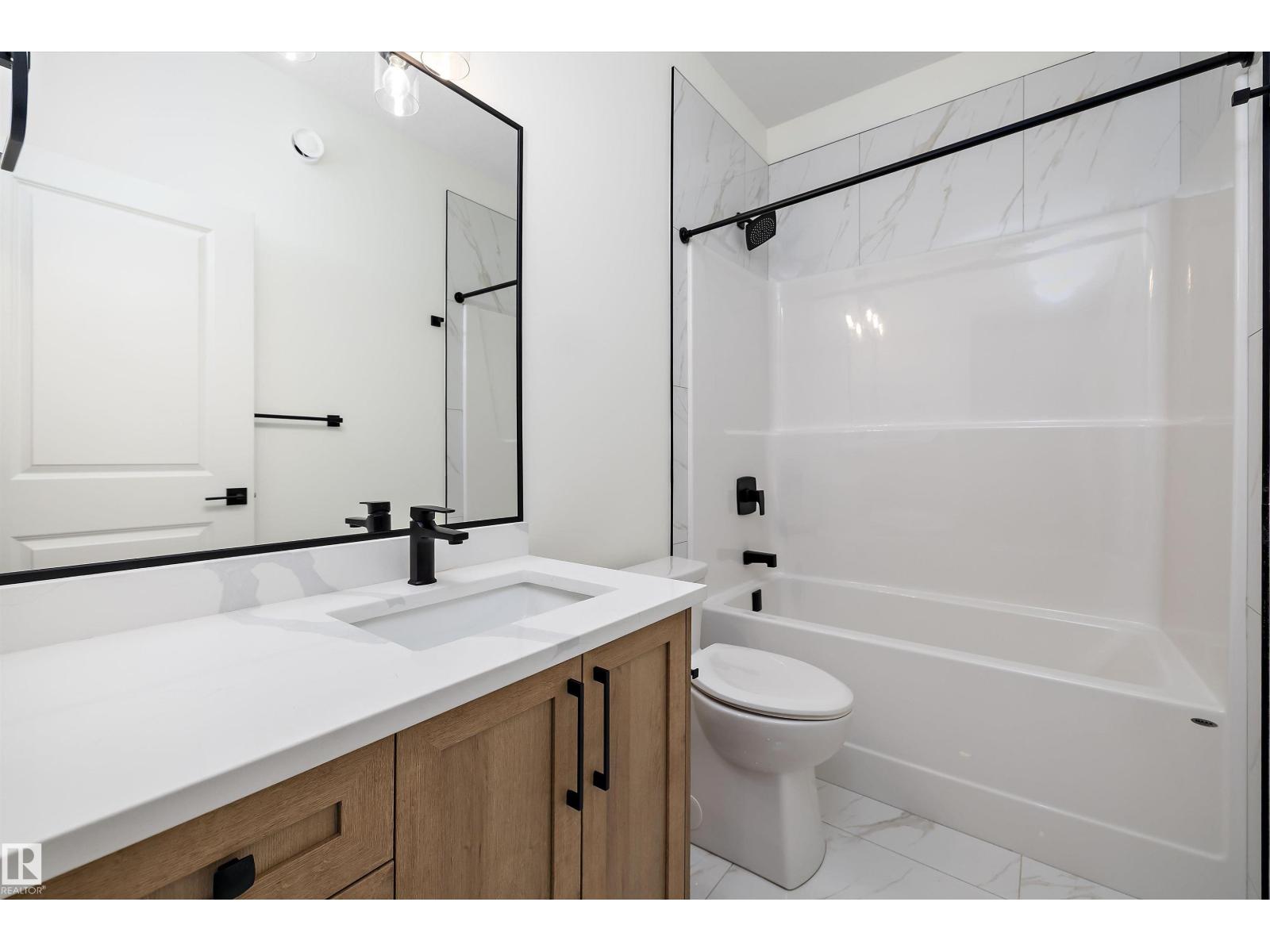 247 Edgemont Green Gr Nw Nw, Edmonton, Alberta  T6M 3J7 - Photo 33 - E4473456