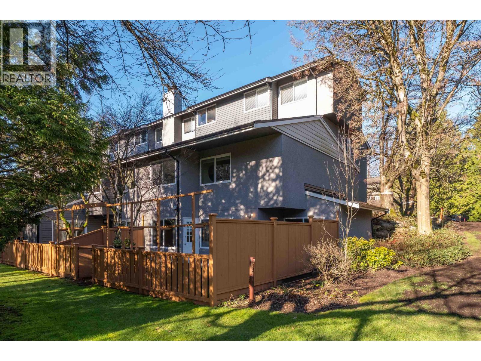 3452 Copeland Avenue, Vancouver, British Columbia  V5S 4B6 - Photo 2 - R3081298