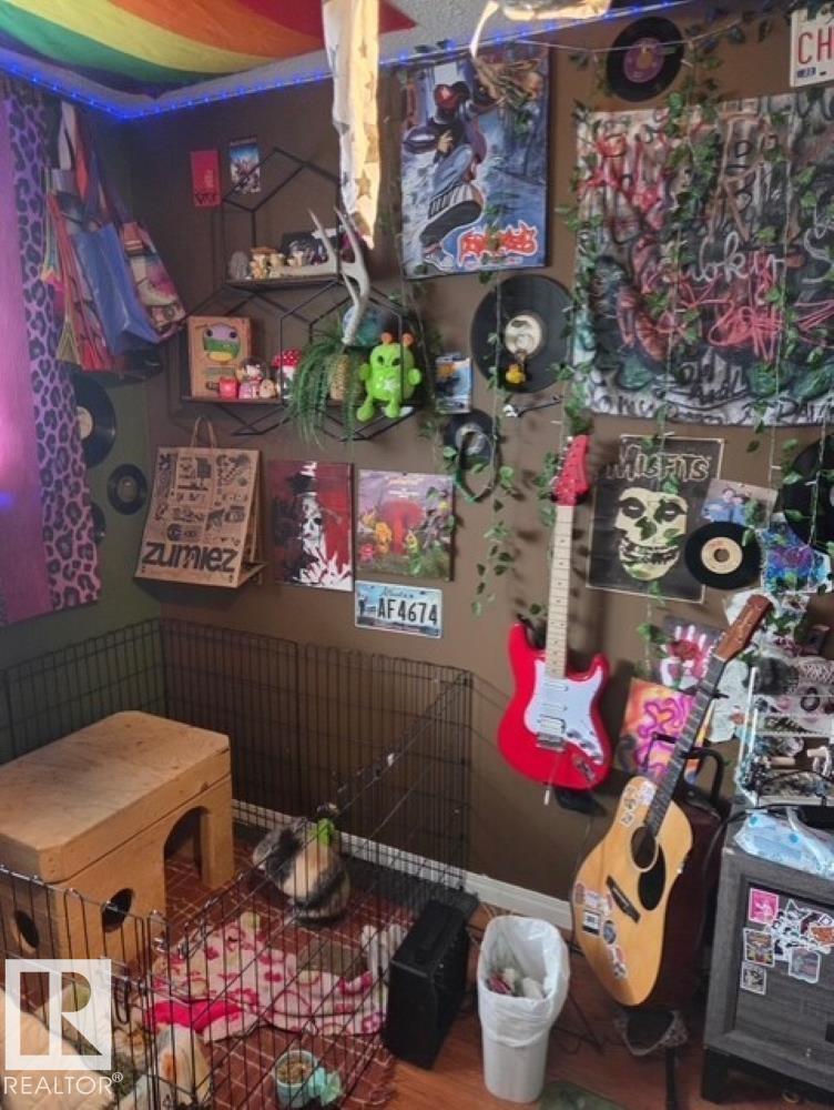 633 Willow Co Nw, Edmonton, Alberta  T5T 2K7 - Photo 12 - E4474791