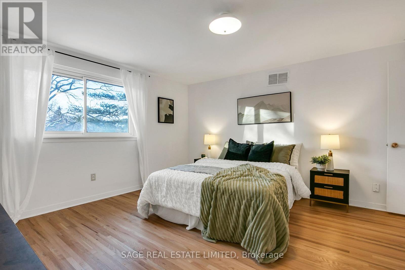 22 Craketts Avenue, Toronto, Ontario  M1S 3W6 - Photo 11 - E12819124