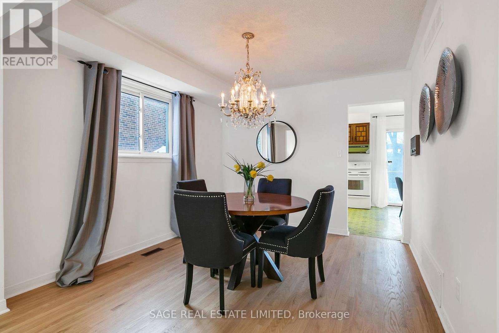 22 Craketts Avenue, Toronto, Ontario  M1S 3W6 - Photo 5 - E12819124