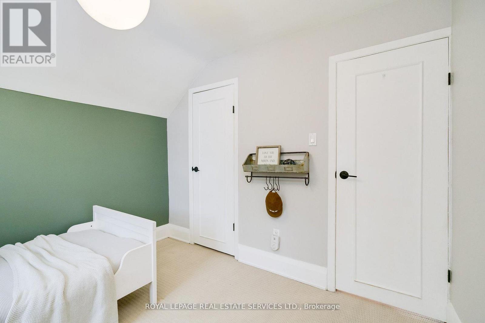 110b Hollis Avenue, Toronto, Ontario  M1N 2C8 - Photo 14 - E12819176