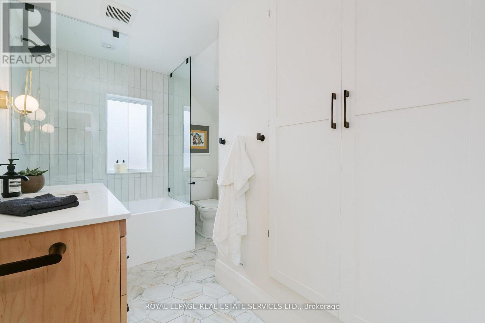 110b Hollis Avenue, Toronto, Ontario  M1N 2C8 - Photo 19 - E12819176