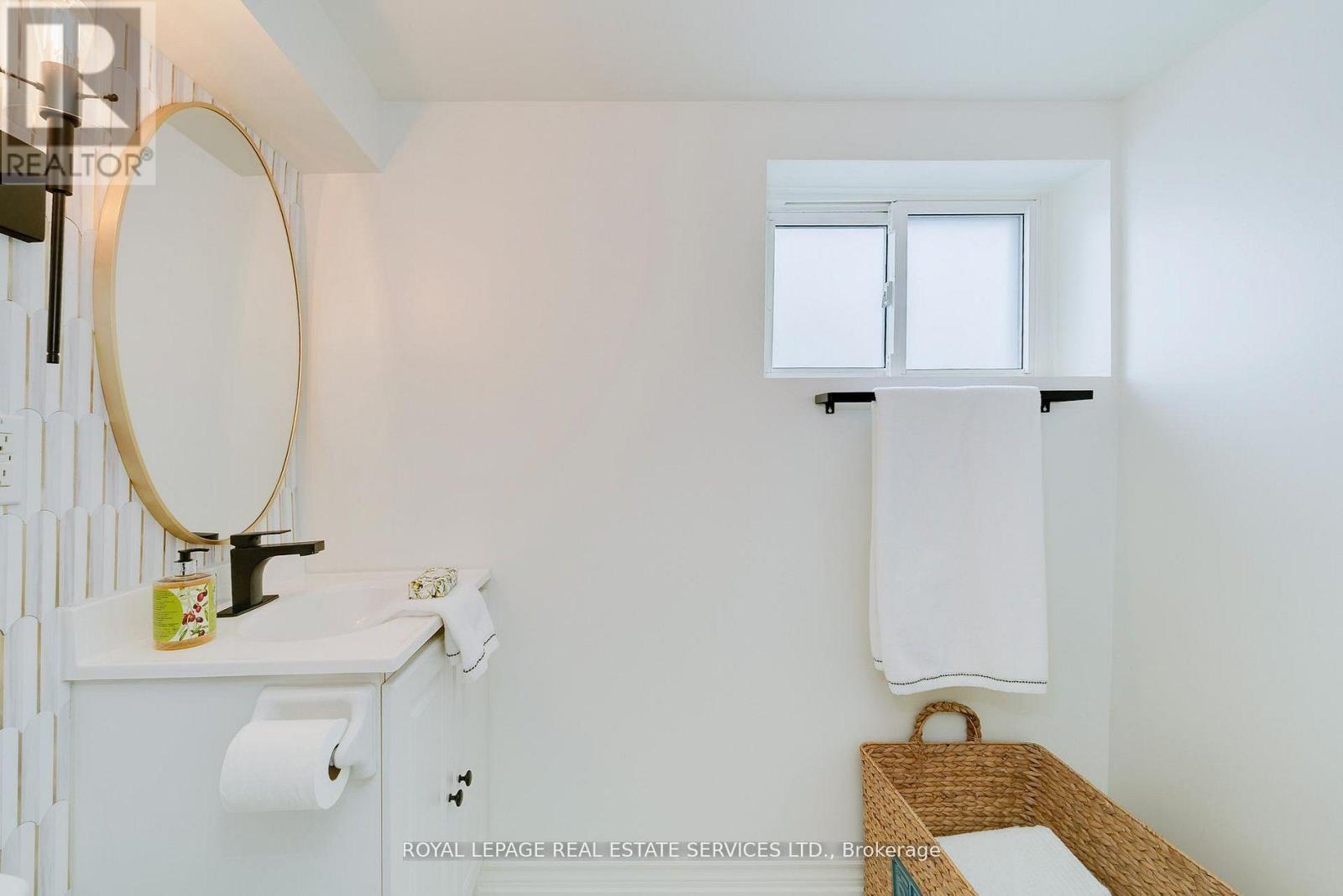 110b Hollis Avenue, Toronto, Ontario  M1N 2C8 - Photo 26 - E12819176