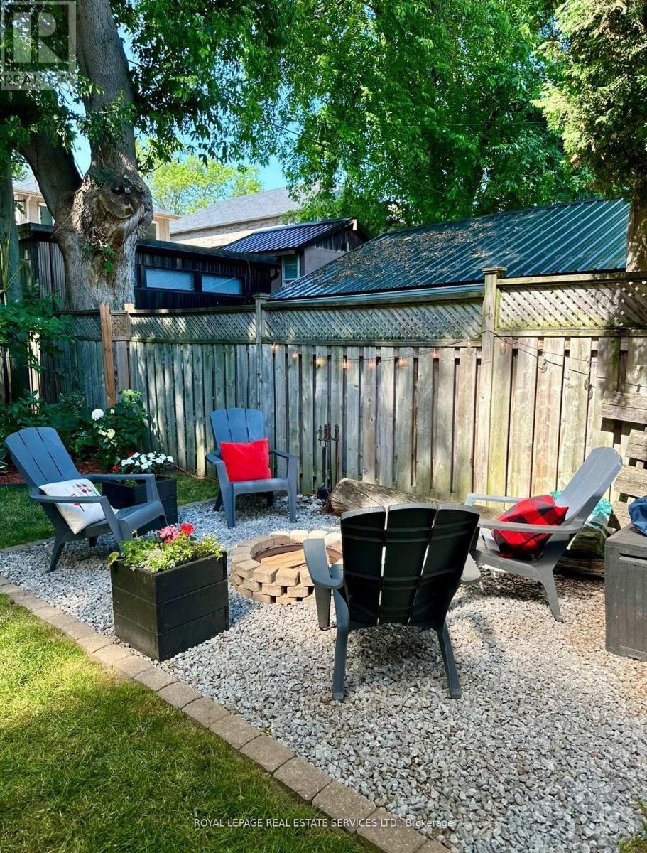 110b Hollis Avenue, Toronto, Ontario  M1N 2C8 - Photo 31 - E12819176